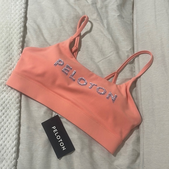 NWT PELOTON SPORTS BRA ✨ - Picture 2 of 5